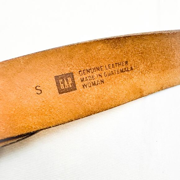 Gap Brown Embossed Patterned Leather Belt Brass Buckle Size Small - Picture 3 of 5